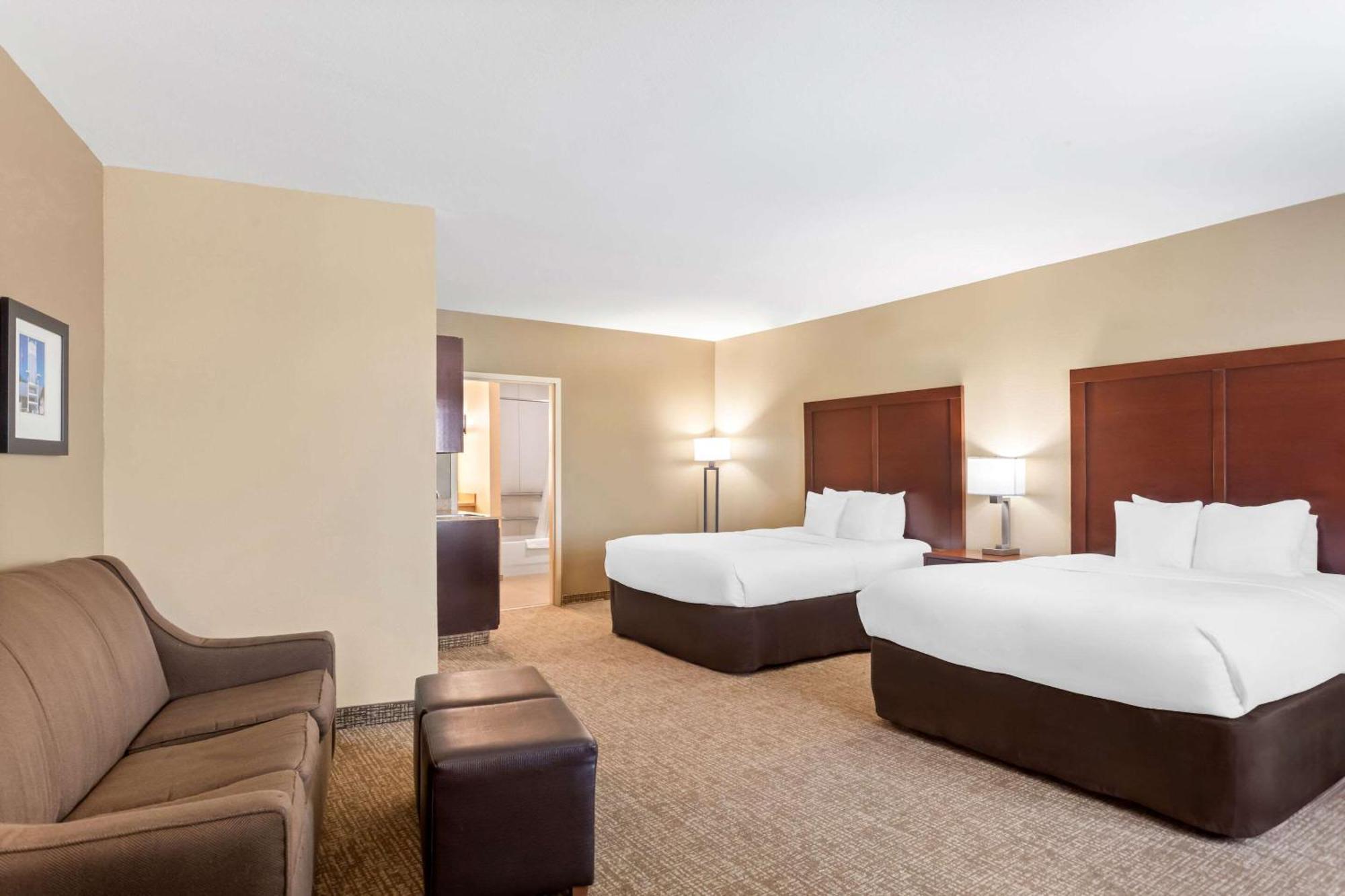 גאלפורט Comfort Suites מראה חיצוני תמונה